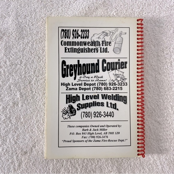 Vintage 1999 Firehouse Favourites Zama Fire & Rescue Cookbook - Picture 2 of 14